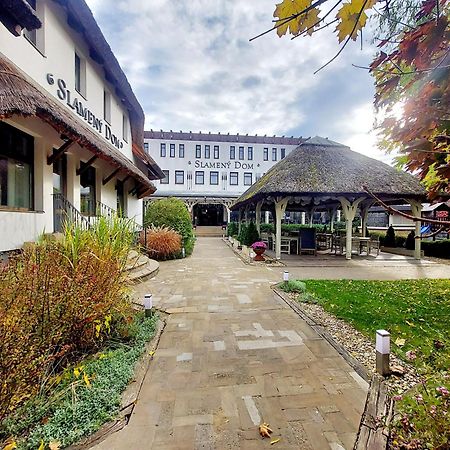 Hotel Slameny Dom & Spa Mala Ida Екстер'єр фото