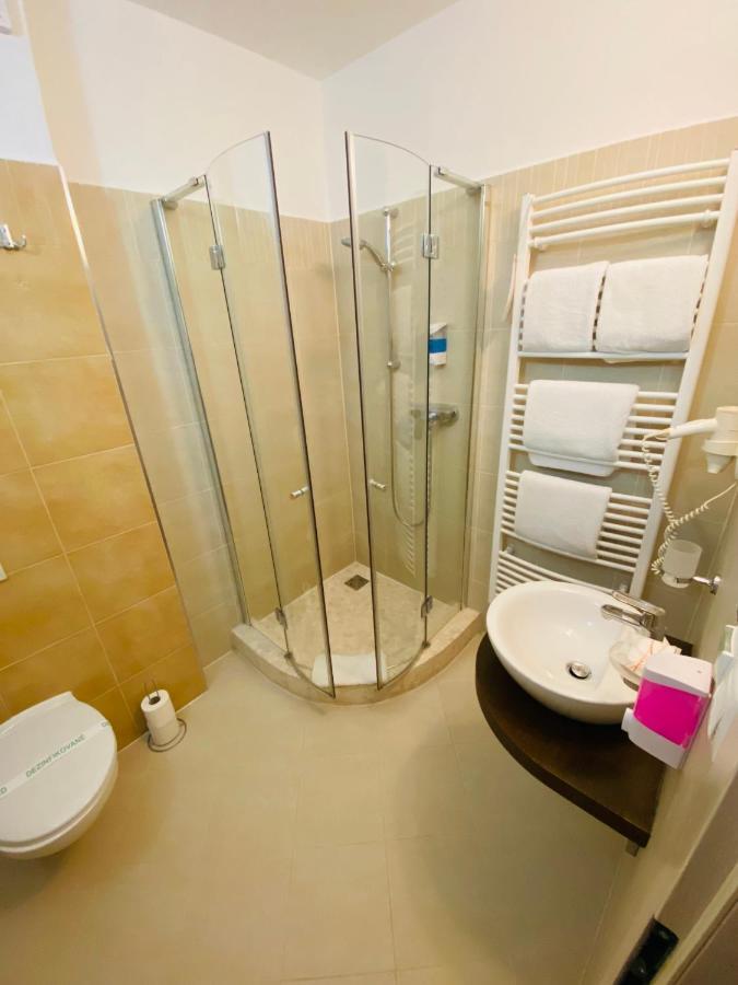 Hotel Slameny Dom & Spa Mala Ida Екстер'єр фото