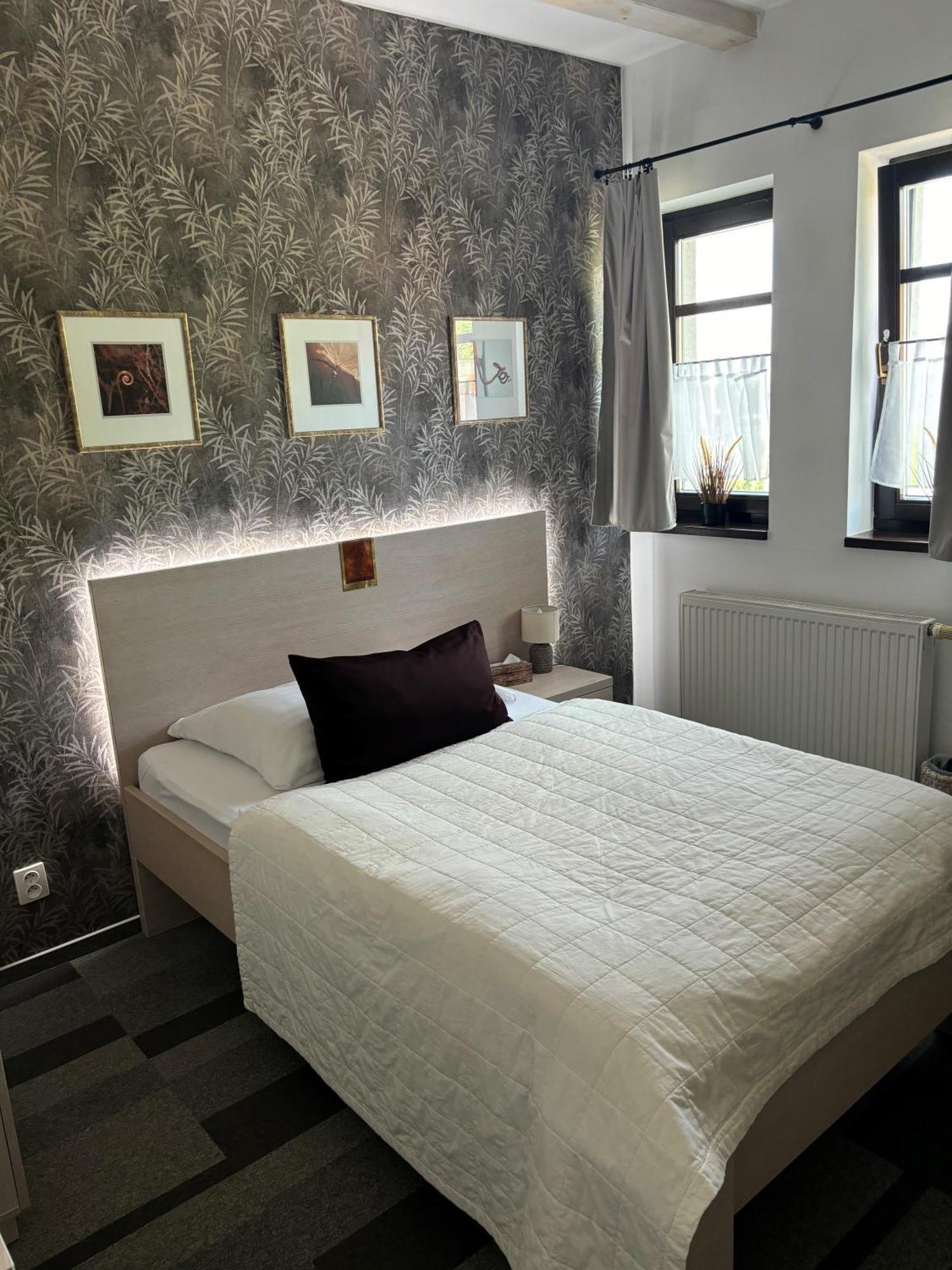 Hotel Slameny Dom & Spa Mala Ida Екстер'єр фото